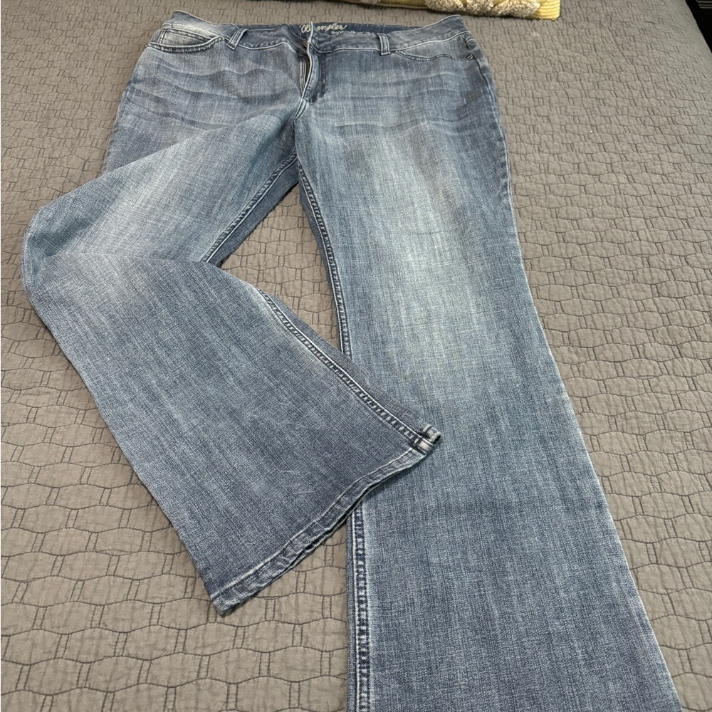 Wrangler bootcut jean